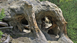 Hradčanské stěny
